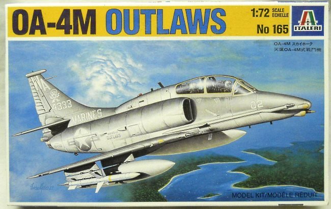 Italeri 1/72 OA-4M Outlaws Skyhawk, 165 plastic model kit